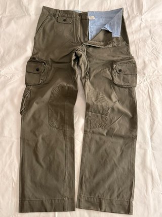 Pantalones cargo verde militar