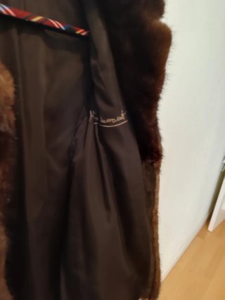 Chaquetón de pelo marrón
