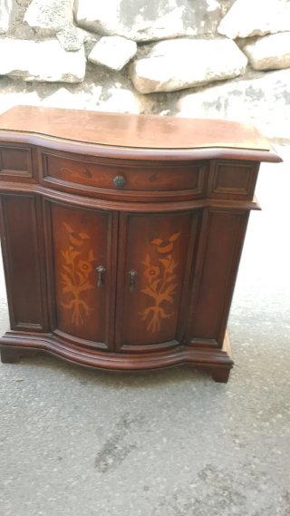 Mueble de entrada de madera