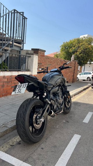 Yamaha MT07 Negra