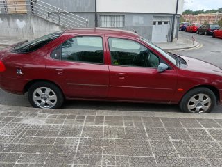 Ford Mondeo 2000