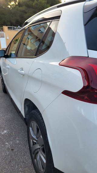 PEUGEOT 2008 Active 1.6 BlueHDi 100