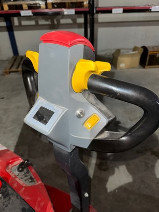 Apilador eléctrico STAX 1000kg