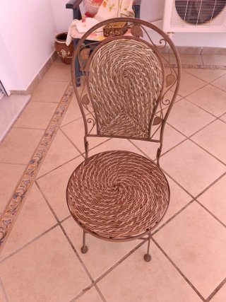 Conjunto mesa y sillas forja