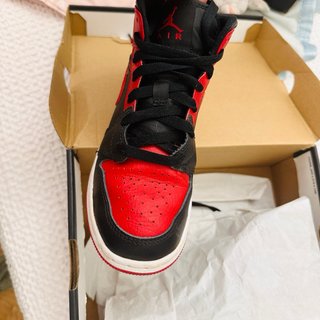 Nike air jordan y D&C para niñ@
