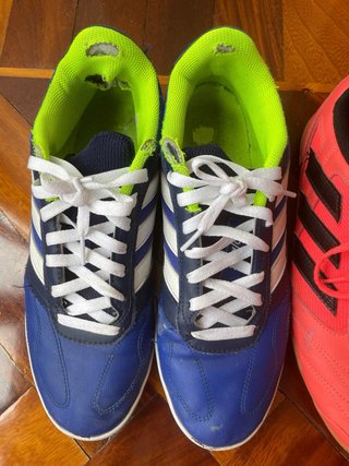 Lote de 2 pares de playeras Adidas