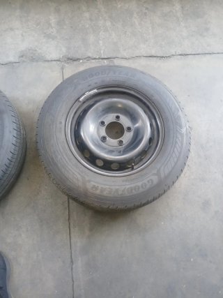 Neumáticos Goodyear 205/75/16 C