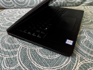 Dell Latitude E7270 - Intel i5-6300U - 8/128GB
