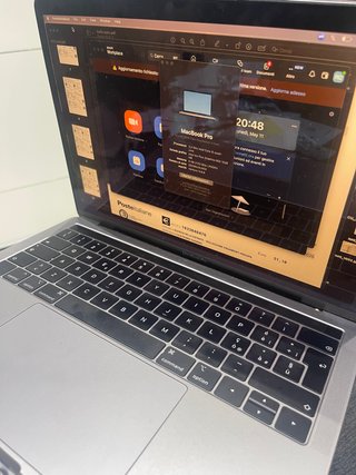 MacBook Pro 13 i5 Touch Bar 2019