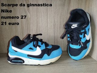 Scarpe ginnastica Nike n. 27