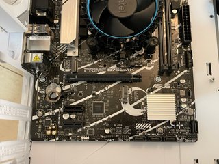 Combo i7 12700kf + B760