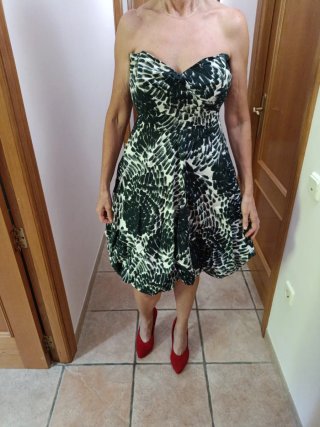 Vestido de fiesta negro y blanco