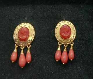 Pendientes Oro 18kt con Coral,4.73 gramos