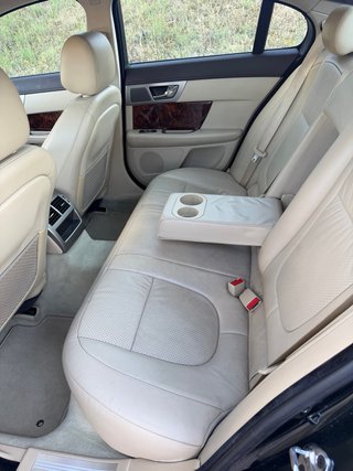 Jaguar XF 2008