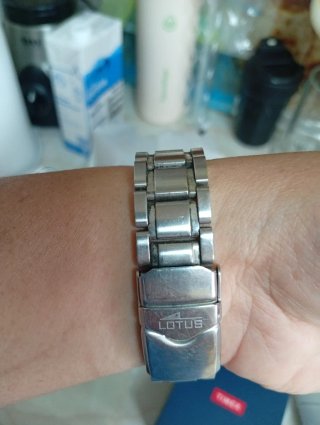 Reloj Lotus Quartz Water Resist 100M