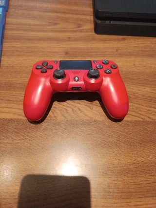 Consola PS4 Slim + 2 mandos y juegos