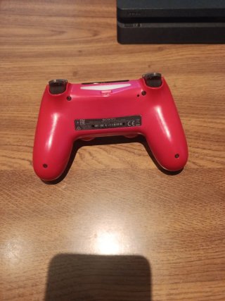 Consola PS4 Slim + 2 mandos y juegos