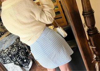 Falda mini cuadros azul bebé con aberturas y2k