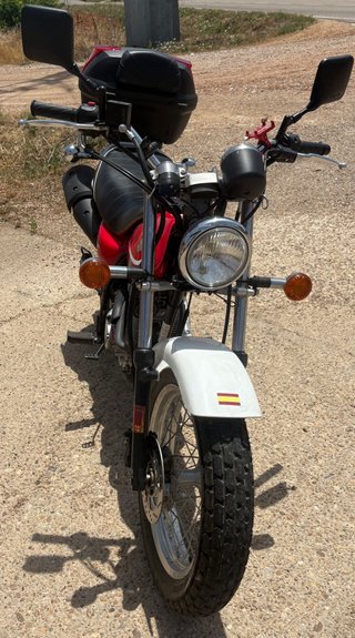 Suzuki Van Van 125cc “Preciosa“ Roja - Impecable