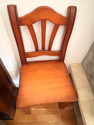 Mesa comedor extensible y 4 sillas madera