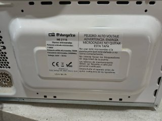 Microondas Orbegozo Blanco