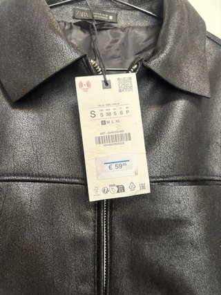 Giacca effetto pelle Zara nera M