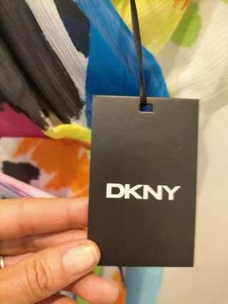 Vestido DKNY Nuevo con etiqueta