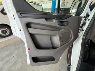 FORD TRANSIT CUSTOM 2.0 Tdci Ambiente Combi 9 plz.