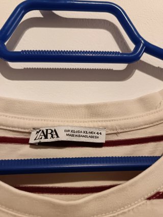 Camiseta de rayas de zara
