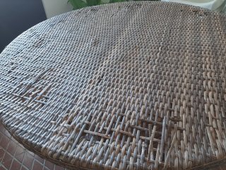 Mesa redonda de ratán para jardín