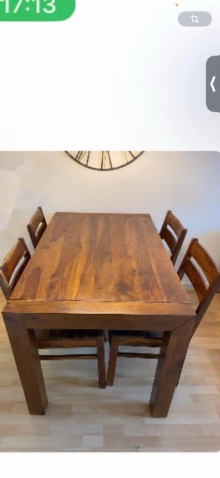 Mesa de comedor con 4 sillas madera