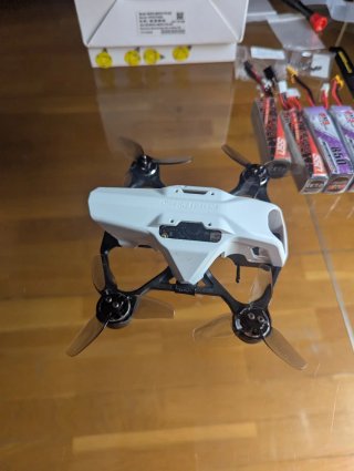 DRON SPEEDYBEE MARIO MINI 25