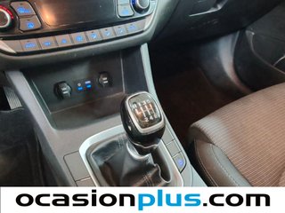 Hyundai i30 1.6 CRDI Link 81 kW (110 CV)