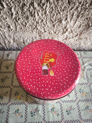 Latta vintage decorata Pantoro
