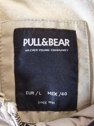 Chaqueta Pull&Bear Beige Bomber