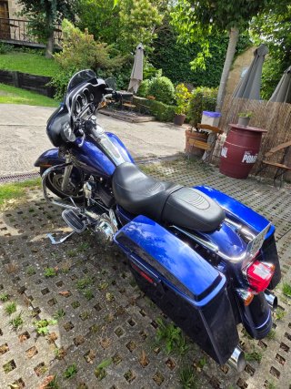 Harley-Davidson Electra Glide Azul