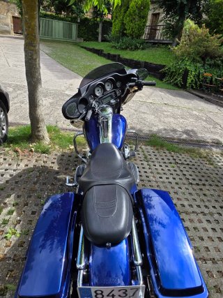 Harley-Davidson Electra Glide Azul
