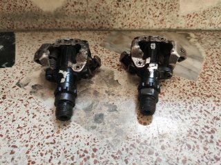 Pedales Shimano PD-M520 SPD