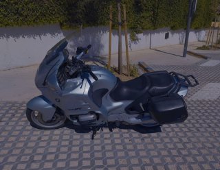 BMW R1100RT