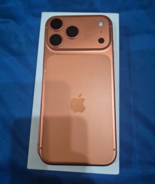iPhone 17 pro máx Naranja