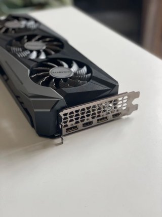 Tarjeta Gráfica Gigabyte RTX 3070 Ti Gaming 8G