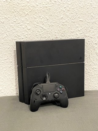 Consola PS4 (PlayStation 4) Negra + Mando