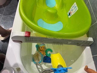 Bañera bebé Prenatal verde