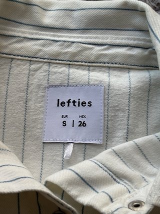 Chaqueta de manga corta a rayas