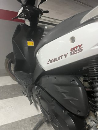 Kymco Agility City 125 Scooter