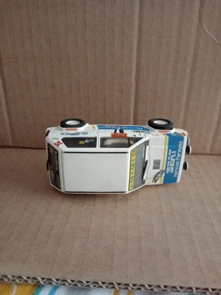 Coche Scalextric Seat Panda Blanco Rallye