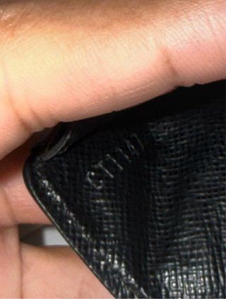 Billetera Louis Vuitton Epi Noir Slender