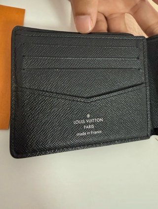 Billetera Louis Vuitton Epi Noir Slender