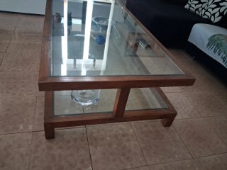 Mesa de centro cristal y madera