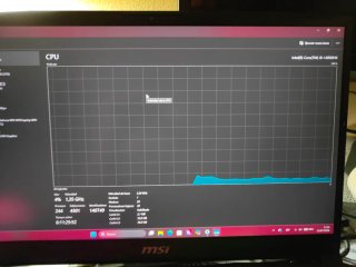 MSI 17HXB14W i9 rtx5070